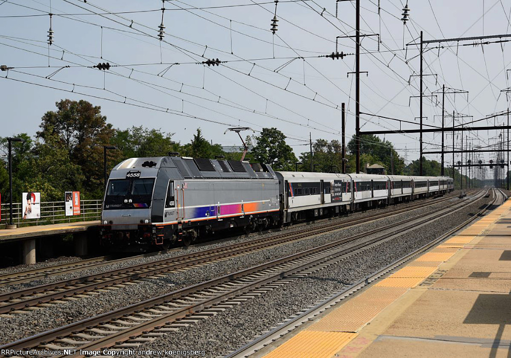 NJT 4558